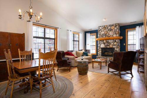 Hotel Black Bear Lodge