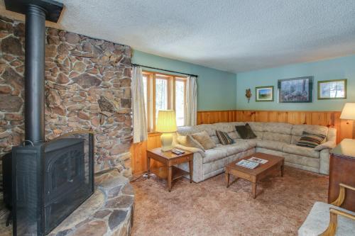 Take Ten Gardner Mountain Cabin
