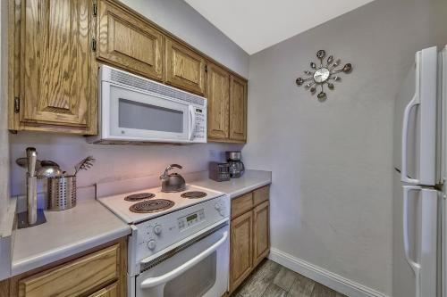 Slt Home Private Beach, Pool & Heavenly Ski Resort Townhouse