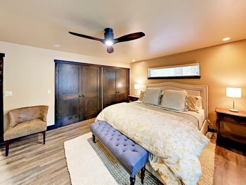 2545 Alice Lake Home Home