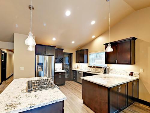 2545 Alice Lake Home Home