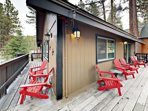 2545 Alice Lake Home Home