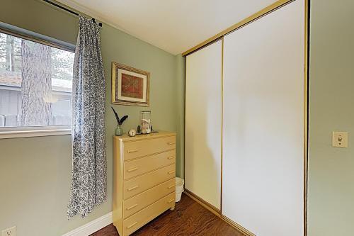 828 Alameda Ave Home