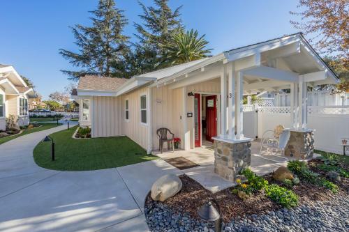 Solvang Alisal Vacation Cottages