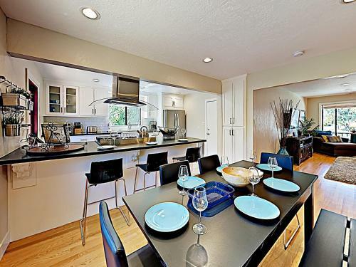 456 5th Street West Home