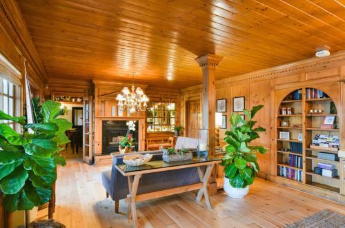 Bed & Breakfast Inn On Summerhill