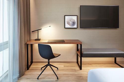 AC Hotel By Marriott San Jose Sunnyvale Cupertino