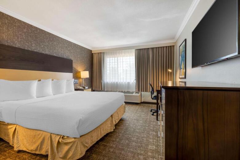 Best Western Los Angeles Worldport Hotel