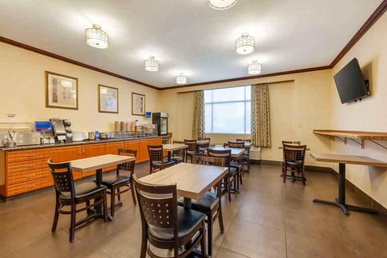 Best Western Los Angeles Worldport Hotel