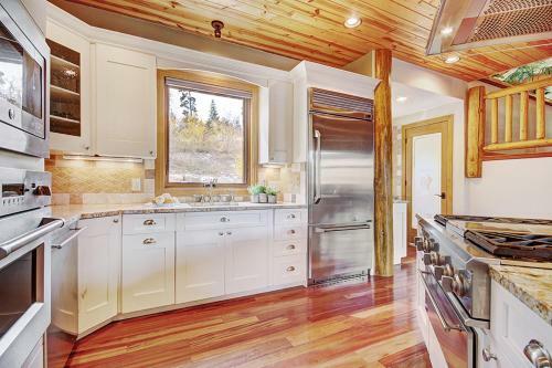 Woodland Lodge At Ruby Ranch Home