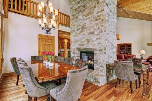 Woodland Lodge At Ruby Ranch Home