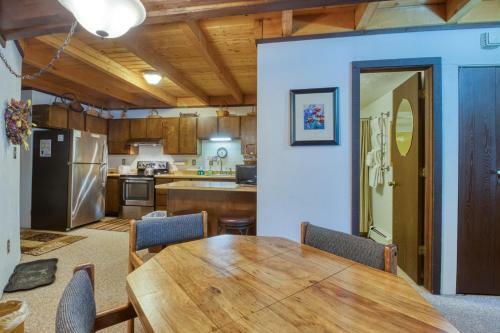 Treehouse 108