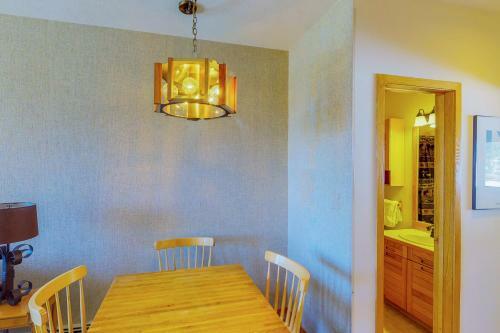 Timber Ridge 404b