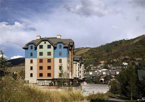 Highmark Steamboat Springs - Hm2b