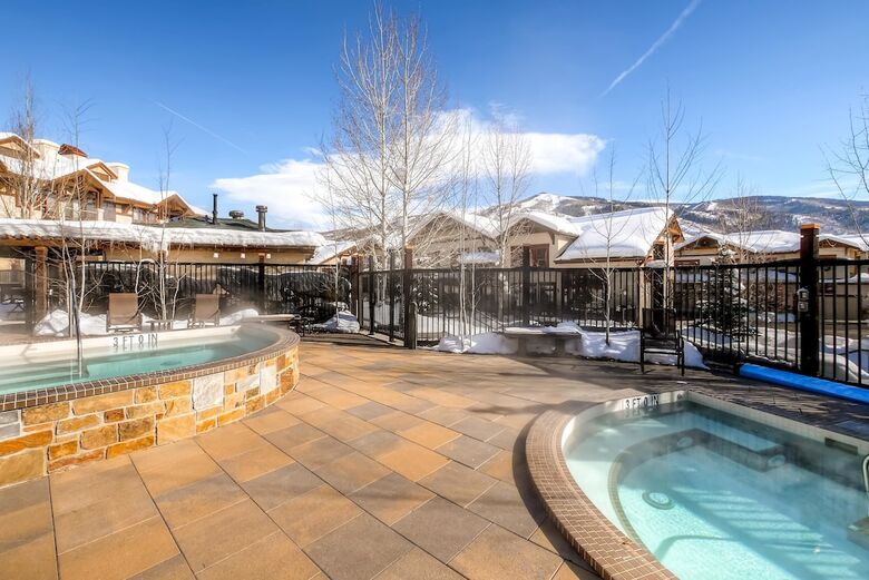 Eagleridge Townhomes 1573