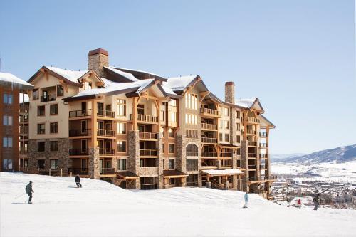 Apartamento Edgemont 2402
