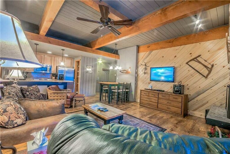 Apartamento Storm Meadows Club A 215