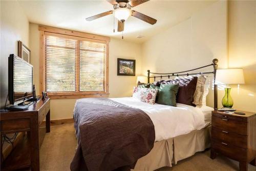Special Rates!!!unique, Beautifully Appointed 1 Bed Mountain Getaway With Bbq, Private Parking