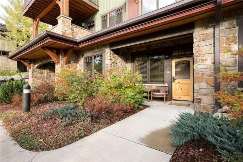 Special Rates!!!unique, Beautifully Appointed 1 Bed Mountain Getaway With Bbq, Private Parking