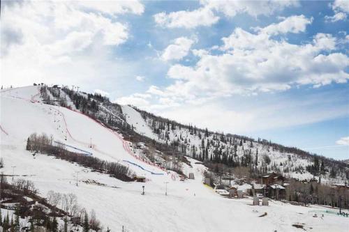 Storm Meadows Club C Condominiums - Cc315