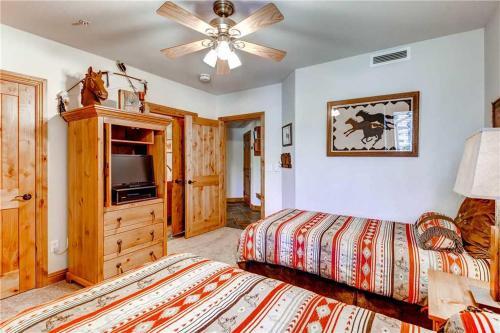 Torian Plum Creekside 618