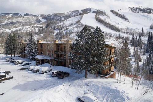 Storm Meadows Club B Condominiums - Cb315
