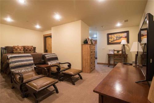 5307 Emerald Lodge, Trappeur's Crossing