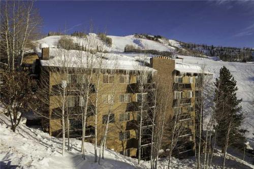 Storm Meadows East Slopeside - Se060