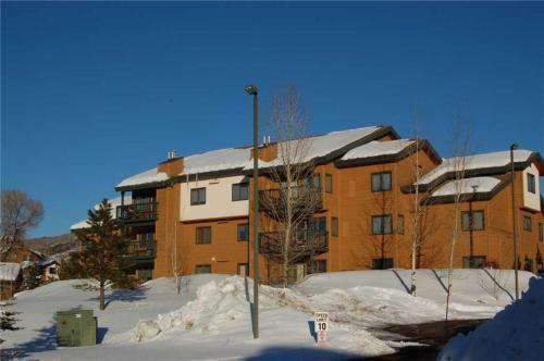 The Pines Condominiums - P106d
