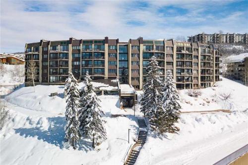 Bronze Tree Condominiums - Bt606