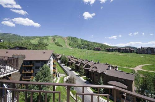 Bronze Tree Condominiums - Bt606