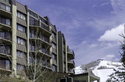 Bronze Tree Condominiums - Bt606