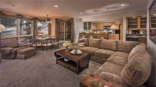Epernay: Chateau Chamonix - 3br Slopeside Luxury