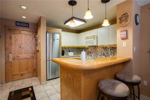 1208 Trappeur's Lodge, Trappeur's Crossing