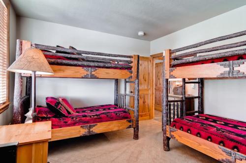 Torian Plum Creekside 514