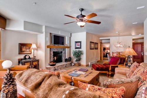 Torian Plum Creekside 514