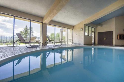 Bronze Tree Condominiums - Bt305