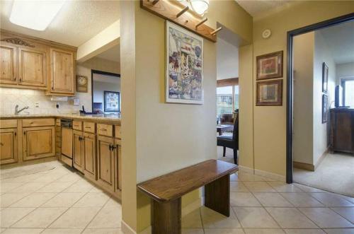 Bronze Tree Condominiums - Bt305