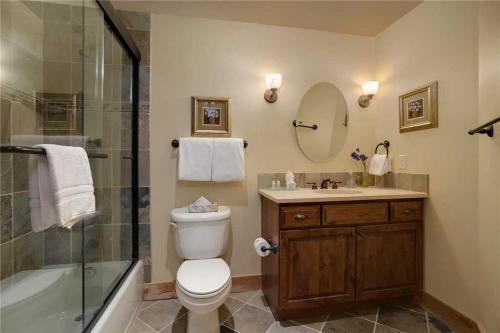 6209 Bear Lodge, Trappeur's Crossing