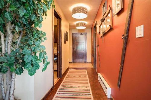 Howelsen Place - H208b