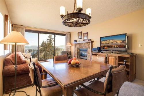 Bronze Tree Condominiums - Bt204