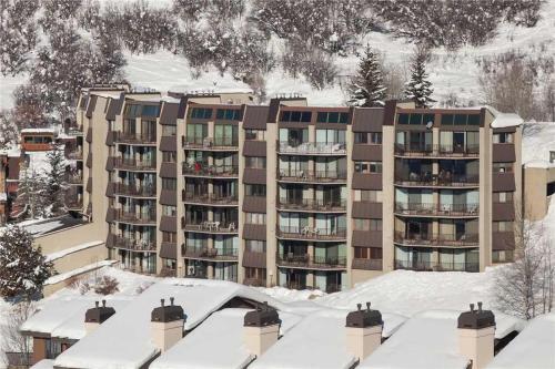 Bronze Tree Condominiums - Bt204