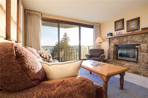 Bronze Tree Condominiums - Bt204