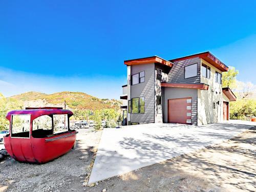 702 Gilpin Street Townhome