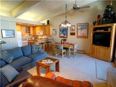 Apartamento Storm Meadows Club A-414