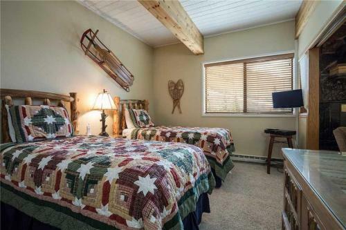 Storm Meadows Club B Condominiums - Cb317