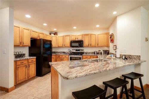 Villas At Walton Creek - V1414