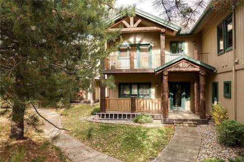 Saddle Creek Sc715