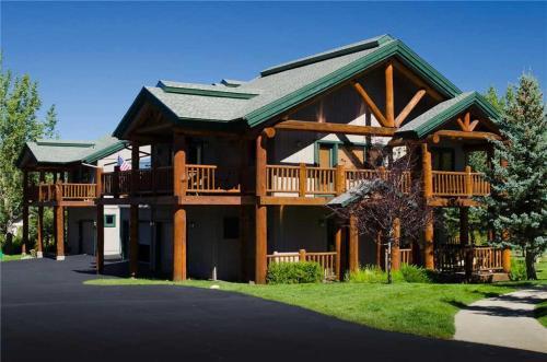 Saddle Creek Sc715