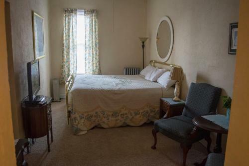 Bed & Breakfast La Plaza Inn